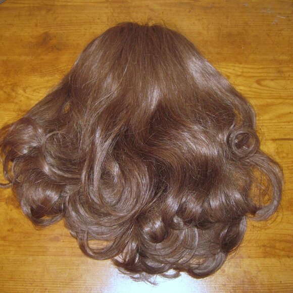 Vintage 100% Human Hair Fall from the 1970's -#8 Medium Brown NEW with tags - Picture 9 of 13